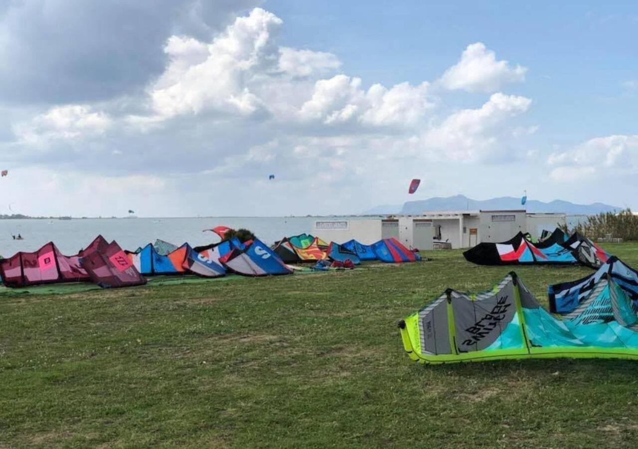 Kite Hub Lo Stagnone Bed & Breakfast Birgi Vecchi Exterior foto